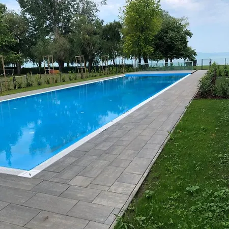 Golden Resort, Siofok,lakeside Poolbalcony,coral * Siófok