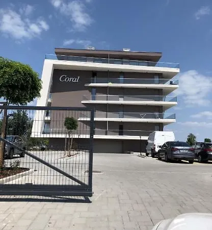 Appartamento Golden Resort, Siofok,lakeside Poolbalcony,coral *